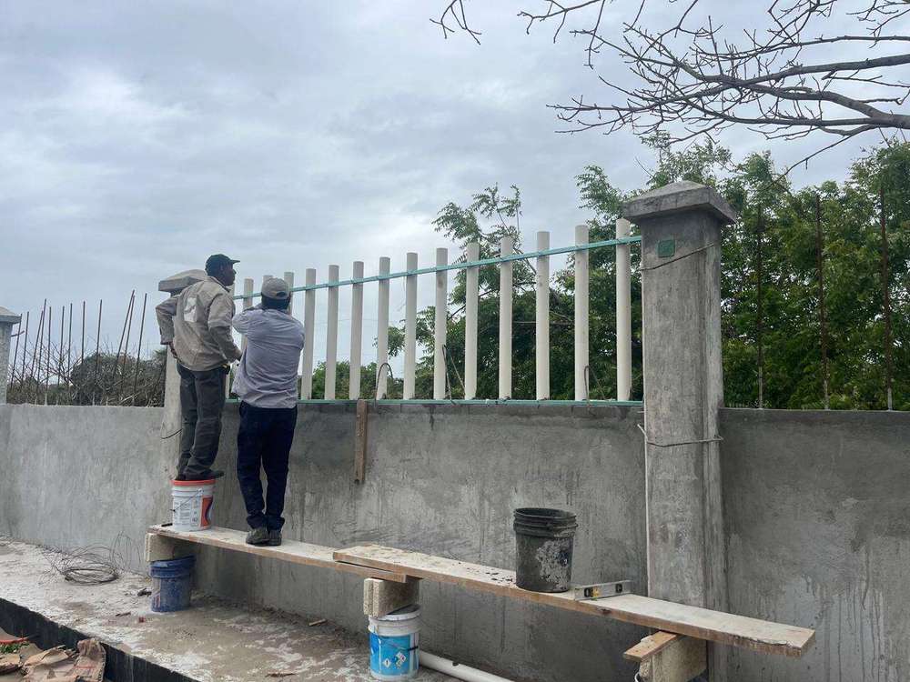 Colocación de los tubos del barandal