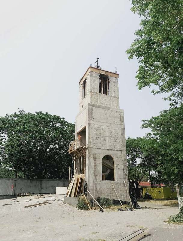 El campanario sigue subiendo